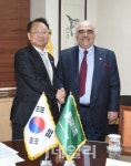 유일호 사우디와 경협 확대..건설·철도 청신호