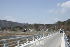 적벽건강원금강슈퍼 | [드라이브③] 금강 상류 넘나들며 호젓한 드라이브 ‘금산 방우리~적벽강’