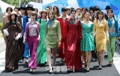 [포토]복고풍이 간다