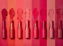 네이처리퍼블릭, 리얼 매트 립스틱 8종..속은 촉촉하게