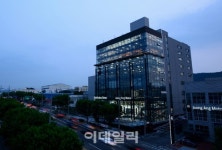 벤츠코리아, 대구 서구 통합 전시장·서비스센터 문열어