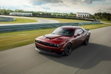 [포토] 강력한 주행 성능의 닷지 2018 챌린저 SRT 헬캣 와이드 바디