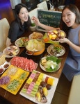 [포토] 메리킹에서 신성제과의 맛있는 디저트 드세요~