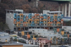 [로또 된 단독주택]마당엔 텃밭, 옥상엔 수영장까지…내 집 짓고 살어리랏다