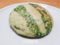 [지금 편의점&] CU·GS25, ‘소다·빵·우유’에 ‘수박DNA’를 심다...맛은?