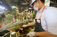 [F&B의 진화]②“식당이야? 마트야?” 롯데마트, 그로서란트 마켓