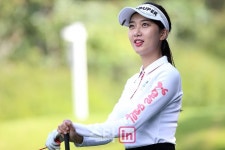 [포토] 미스코리아 이민지 타구 방향이 좋아요