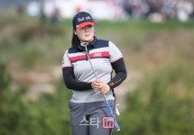 ‘단독선두’ 엔젤 인 “박성현, 나를 항상 발전하게 해”