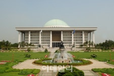 [현창용의 공간·공감] 두 나라 돔(dome) 이야기