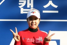 [포토] 신인왕 확정 장은수 '기분 좋은 승리의 브이'