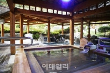 [온천열전②]바다 도시 속초의 따끈한 겨울 명소, 척산온천