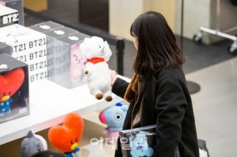 [포토]라인프렌즈, 방탄소년단과 함께 만든 캐릭터 ‘BT21’ 팝업스토어 오픈