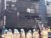 [단독]20명 사망 여탕, 비상구 아는 직원들 해고당해 없었다