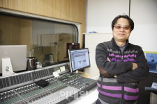 [유통 e사람]들국화 객원멤버, 홈쇼핑 ‘음악장인’ 되다