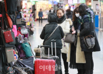 [포토]한파엔 지하상가에서 쇼핑