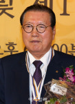[포토]서울대 AMP대상 수상한 황호연 대호아이알 회장