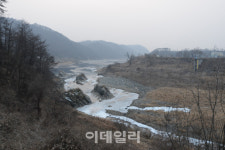 [물소리길]① 겨우내 얼었던 내천이 녹아 흐르다