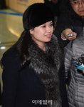[포토]현송월 단장 취재진 질문에 미소만