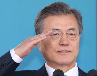 文대통령 “‘독립군·광복군’ 대한민국 국군 뿌리는 깊고 강인”