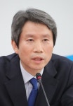 이인영 한국당 6월 개헌 발의 주장은 어음 결제..못 믿겠다