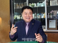 [인터뷰]한태우 생그린 대표 신뢰로 쌓은 30년, 이젠 글로벌 일류 기업으로 도약