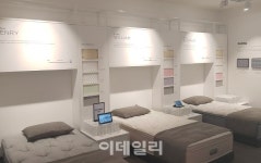 시몬스 침대, 현대백화점 천호점 리뉴얼 오픈