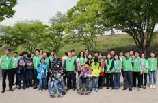 한국지역난방공사 노사, 소망재활원 원생과 봄나들이 동행