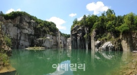 [가족과 봄을 걷다]①당신의 마음을 사로잡는 초록 숲, 포천 국립수목원