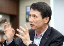 [다름의 성공학]세상에 없는 컴퓨터만 만든다...여의시스템