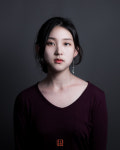 영정사진은 새 삶의 출발점…20대 영정사진 찍는 24살 사진작가