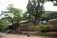 시원한 옥산천 계곡과 멋스러운 양동마을