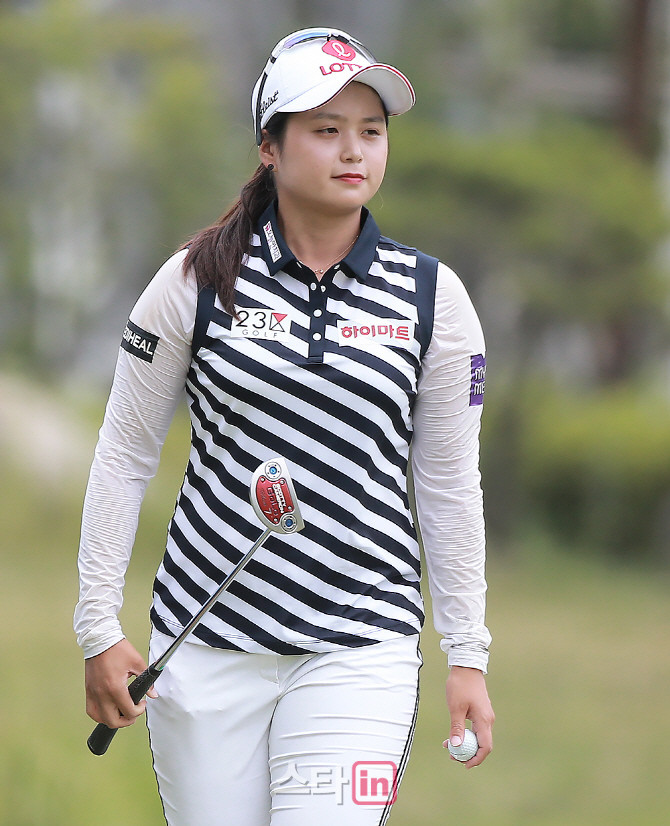 한국 여자프로골프 선수 최혜진, 미국 LPGA 클래식서 아쉬운 준우승 달성.