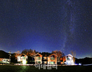 [별헤는밤②] 칠흑 같은 밤, 반짝이는 별과 반딧불이를 만나다