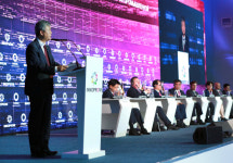 [포토]이인호 차관, 한-러시아 산업협력 포럼 축사