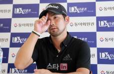 [포토] 공동선두 이준석 골프하기 잘했어요