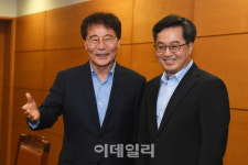 '김동연-장하성' 불화설 반박.. 