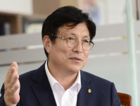 도성훈 인천교육감 전국 최초 유치원부터 고교까지 전면 무상교육 도입