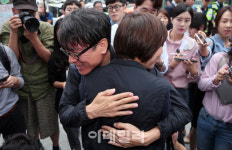 (유)득수건설 | [포토]축하받는 김득중 지부장