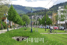 [노다지 신재생]선진국 클래스...에너지 쓰는 곳 아닌 만들어 파는 집 獨 헬리오트롭