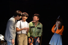 김창완 명곡 감성 그대로…청춘 위로하는 뮤지컬 창문너머 어렴풋이