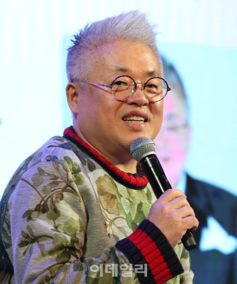 [포토]김이나 작사가와 대담하는 김형석 작곡가