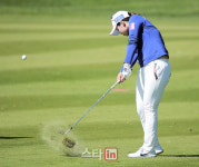 [포토] 슈퍼루키 최혜진 디봇과 함께 날린다