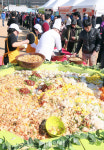 [포토]한우숯불구이 축제에서 즐기는 육회 비빔밥