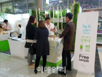 대나무·쌀 빨대, 옥수수 컵…2018서울 카페쇼 첫 친환경 부스 가보니