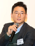 [포토]이데일리, 2018 중소서민금융포럼 패널토론하는 변재호 금융위원회 서민금융과 과장