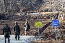 [포토]DMZ 유해발굴지역 우리측 도로공사 현장 공개