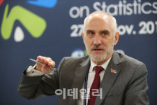 “韓, 원전 포기하면 힘들 것…태양광+원전으로 가야”