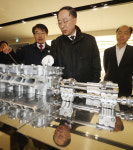 홍남기 대기업, 못만날 이유 없다..기업 어렵다면 정책보완