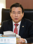 김용범 