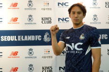서울 이랜드FC, J리그 출신 수비수 변준범 영입